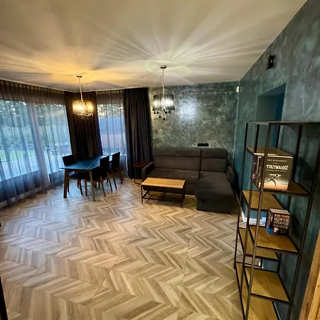 Dom Caloroczny W Grabowku Semesterbostad